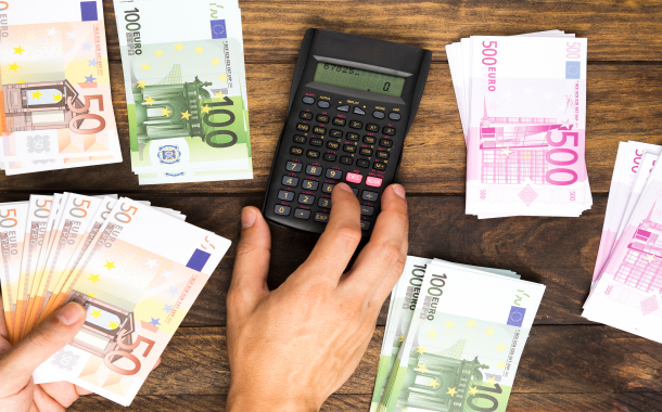 Care sunt salariile din Franta in 2013 ?